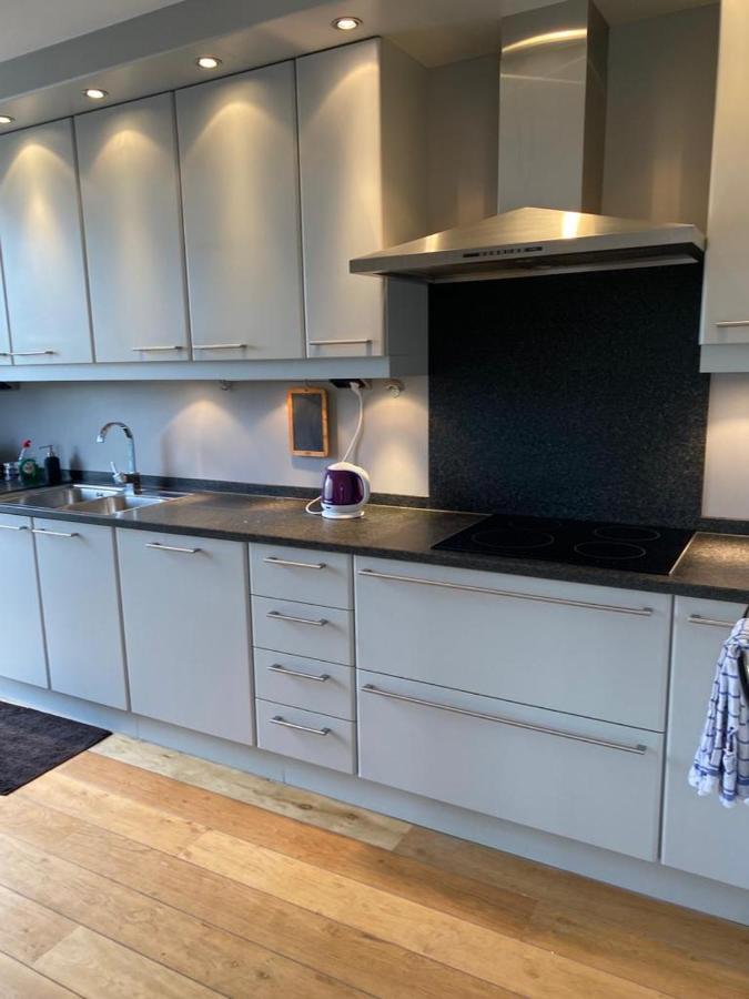 Lichtrijk Mooi Appartement Met Zicht Op Hof Van Roosendael Antwerpia Zewnętrze zdjęcie